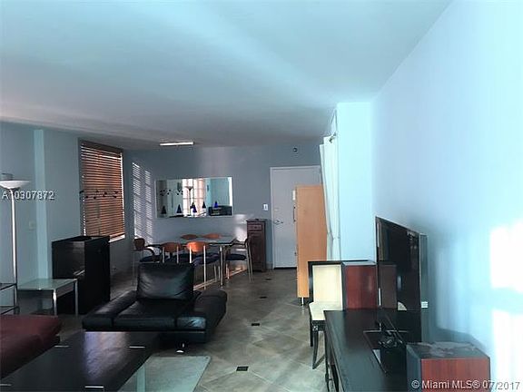 2nd image of 1000 West Ave APT 911