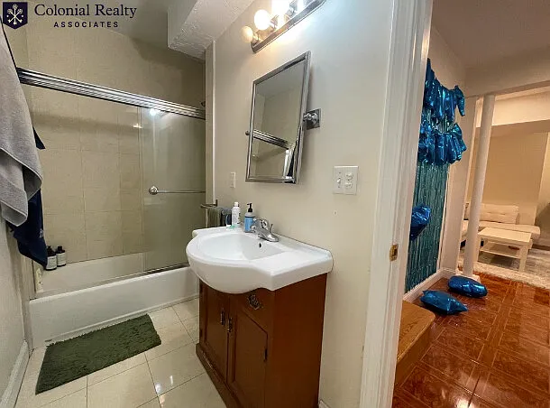 187 Winthrop Rd #15 — Photo 6