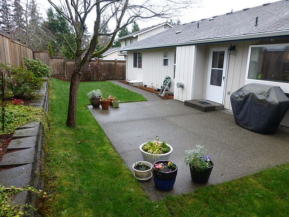 3rd image of 5029 50th Ct SE
