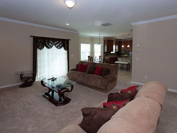 Family Room looking into Kitchen