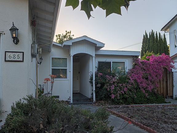 3rd image of 685 Carolina Ave #300