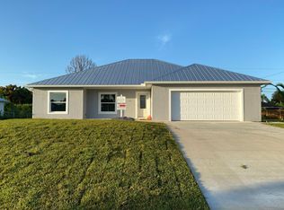 1025 18th St SW, Vero Beach, FL 32962