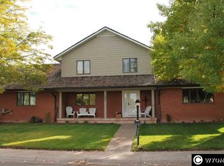 307 S 20th St, Worland, WY 82401