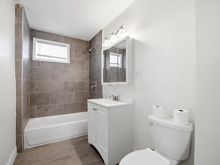 12 Hillside St #3 — Photo 12