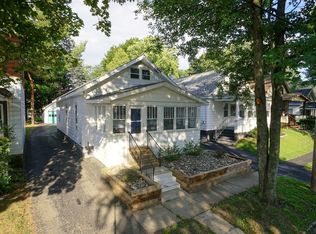 32 Wallace St, Scotia, NY 12302