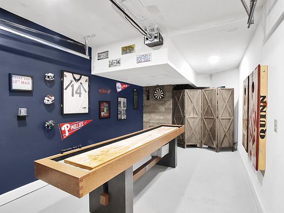 One Car Garage/ Game room