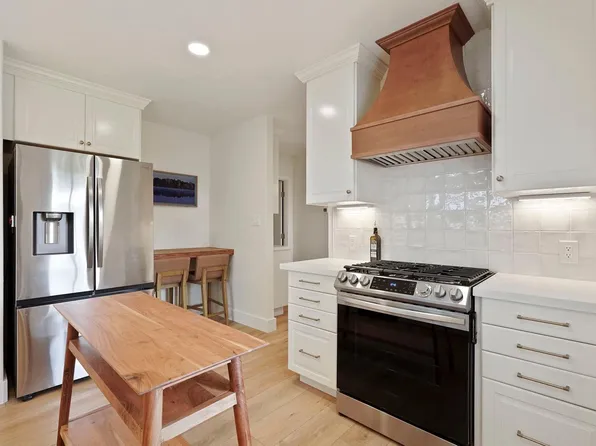 4140 E Acampo Rd, Acampo, CA 95220