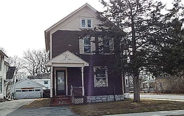 1st image of 38 John St
