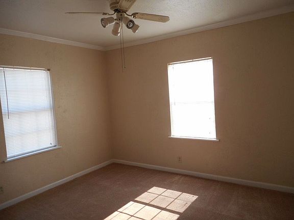 5th image of 1417 NW Andrews Ave
