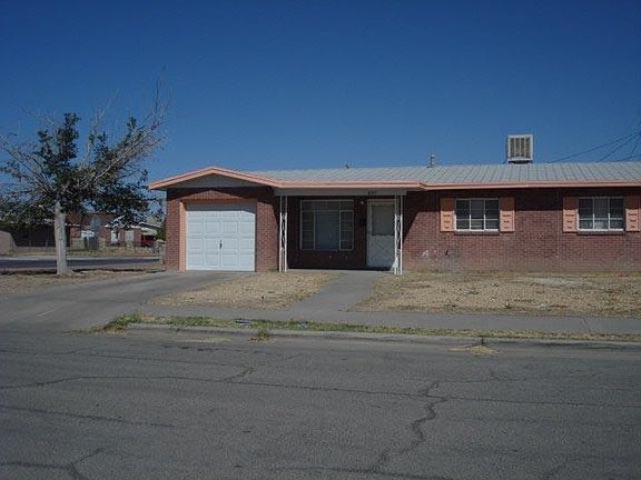 3rd image of 8347 Forest Haven Ct