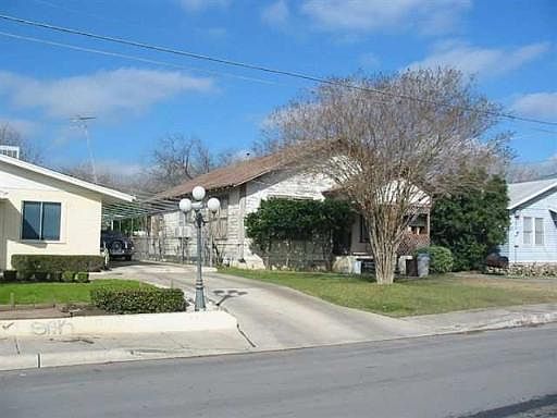 2nd image of 1149 SANTA ANNA ST