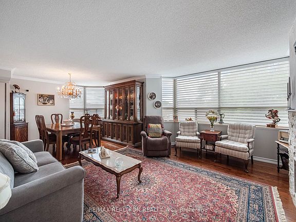 5th image of 265 Ridley Blvd #309