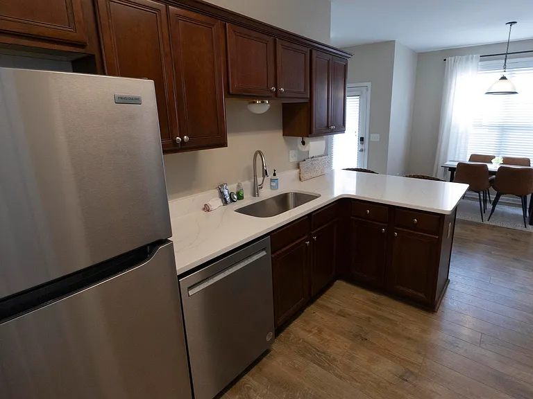 1226 Isle Bay Dr — Photo 14