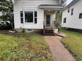 912 Broadway St, Waterloo, IA 50703