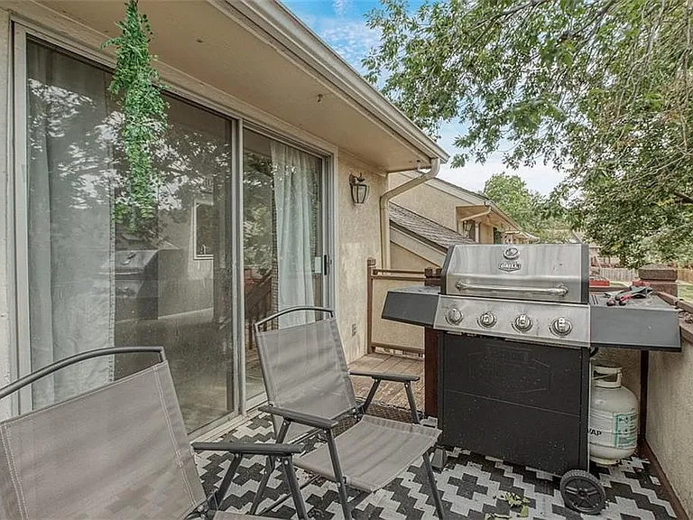 10923 Gillette St — Photo 19