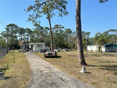 8086 Breeze Dr, North Fort Myers, FL, 33917