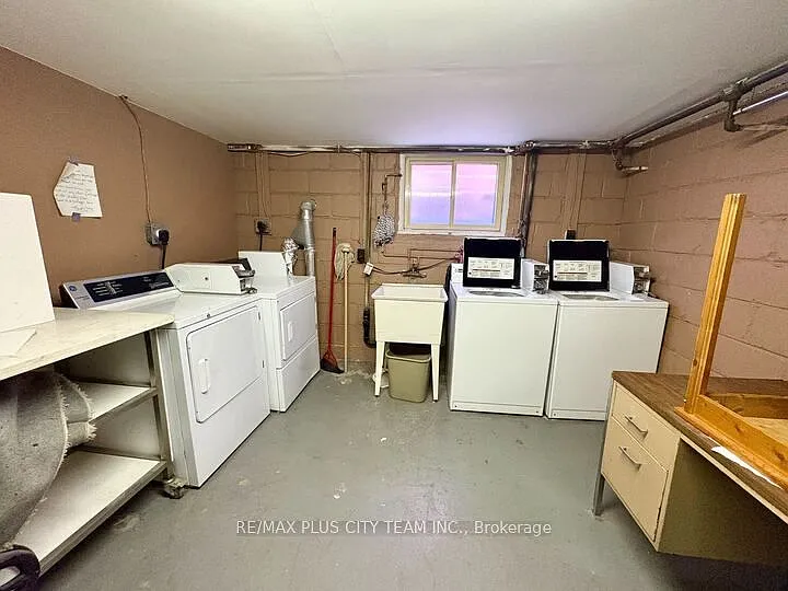 3835 Bathurst St #6 — Photo 9