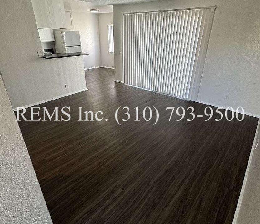 1st image of 2270 Earl Ave APT 3