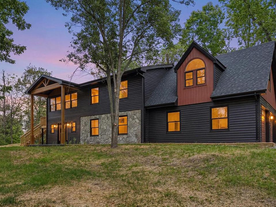 1st image of 603 Persimmon Ln