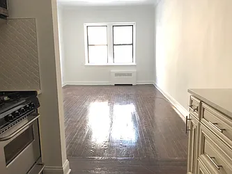 Rented by Lalezarian Properties