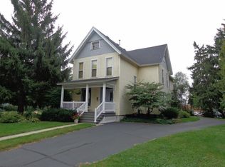 1041 W Highland St, Whitewater, WI 53190