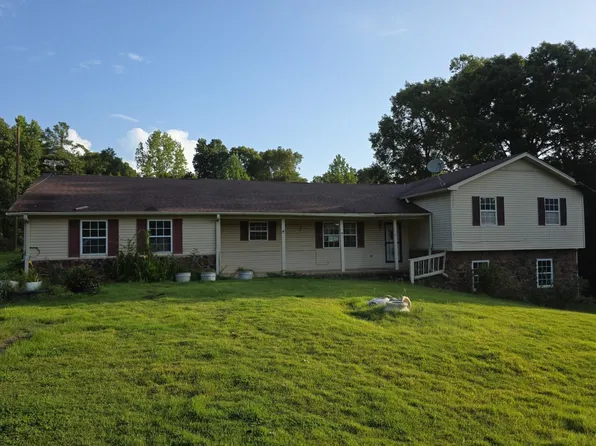 5646 Ramer Selmer Rd, Selmer, TN 38375