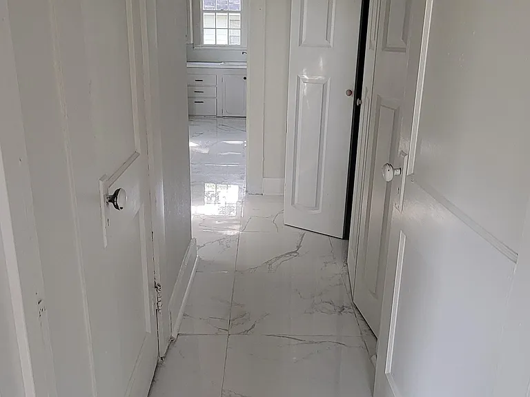 1008 Pine St — Photo 8