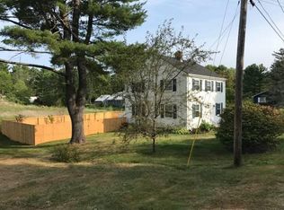 4 Oakland Rd, Falmouth, ME 04105