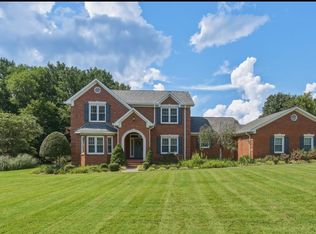 9215 Turtle Point Dr, Killen, AL 35645