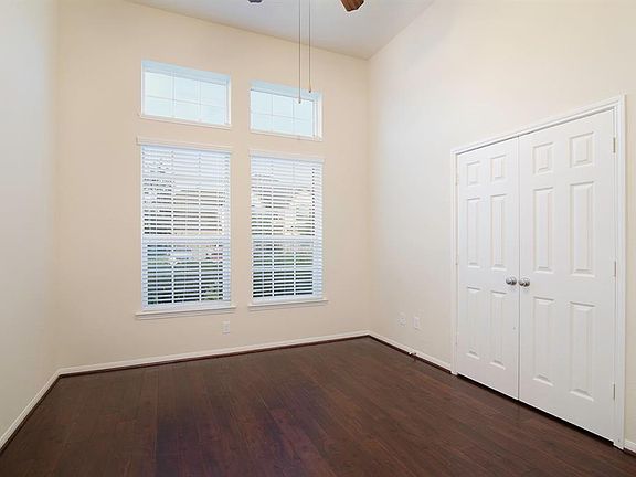 4th image of 12503 Agate Ln