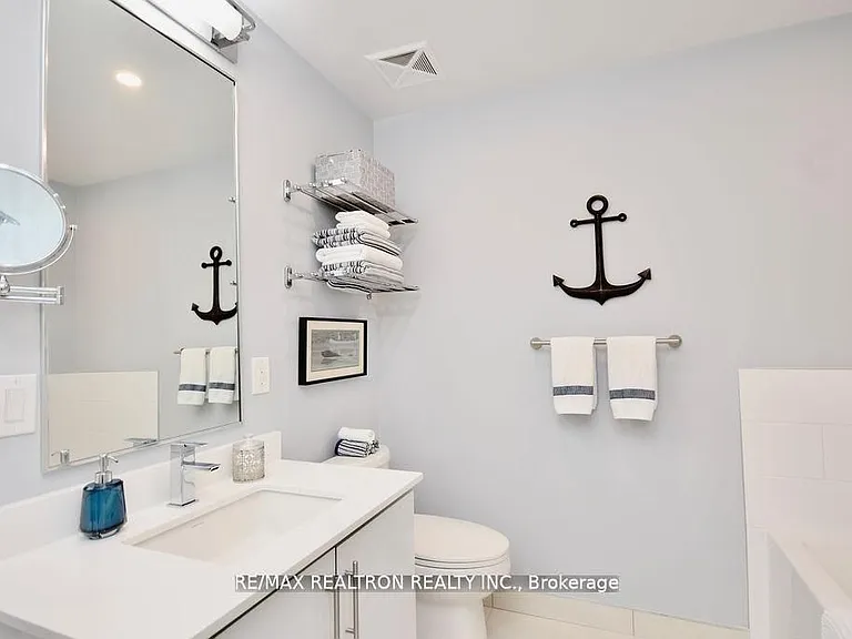 301 Sea Ray Ave #C404 — Photo 33