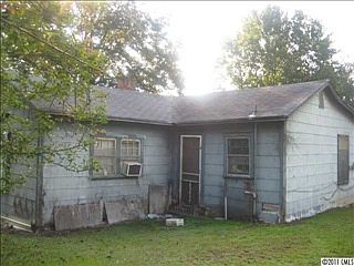 3rd image of 1130 Essex St