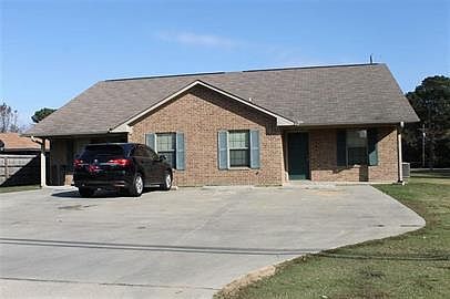1st image of 2404 Woodline Dr