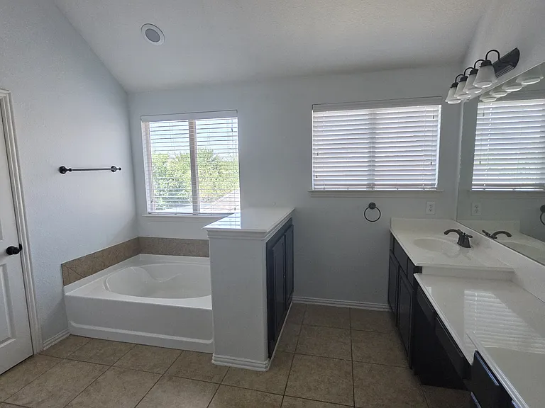 1320 Wheatear Dr — Photo 14