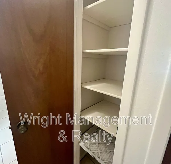 705 Bayou Ave #1 — Photo 16