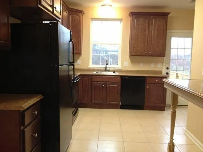 4458 Morefield Street — Photo 3