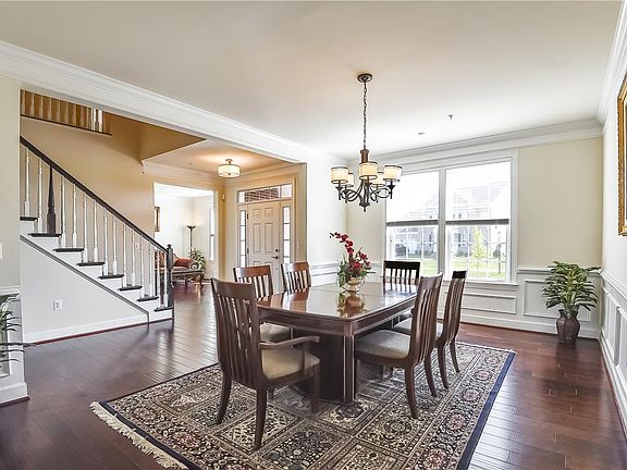 5th image of 16607 Heartwood Dr