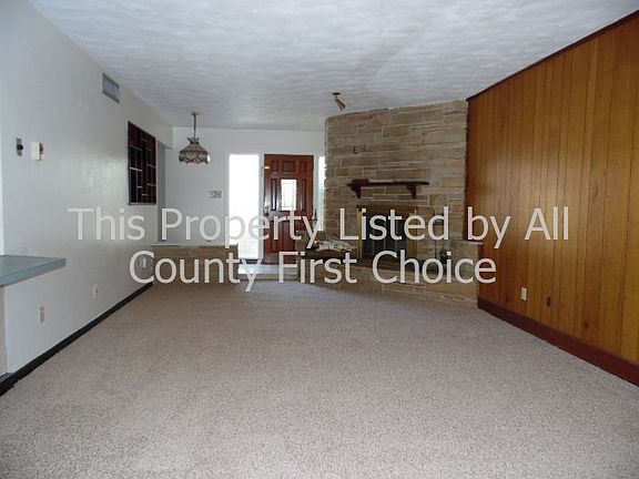 2nd image of 220 Gatewood Dr