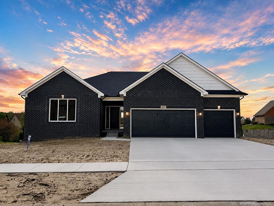 1st image of 1111 Williamson Cir