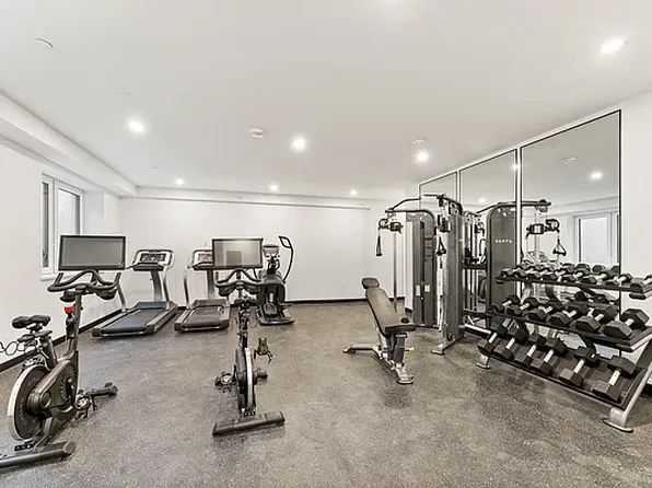 488 Sterling Place image 11 of 12