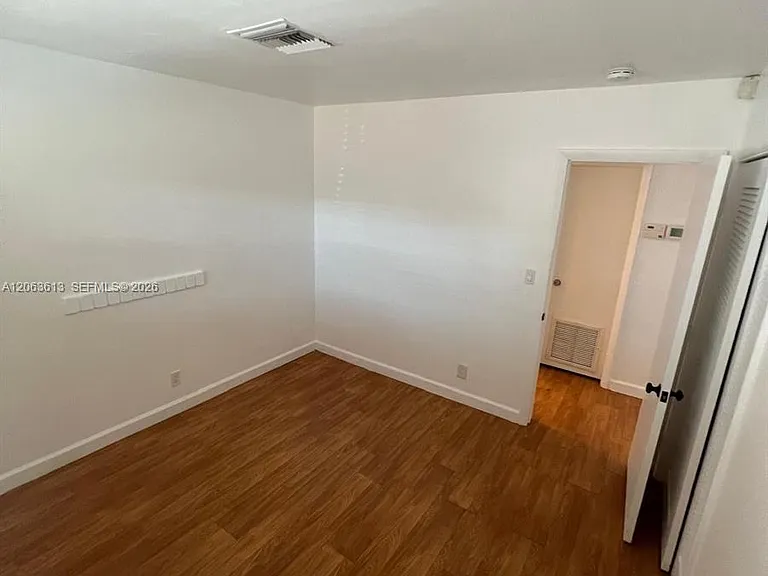 4517 NE 21st Ave #2 — Photo 10