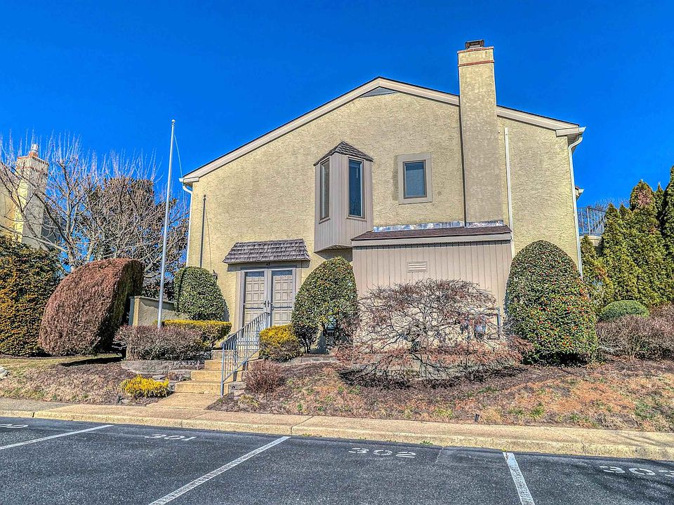 1st image of 45 Greate Bay Dr #45