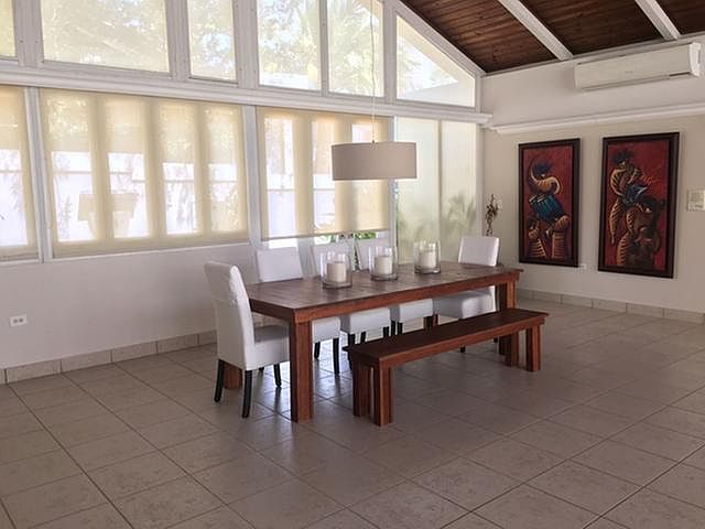 2nd image of 101 Valle De Torrimar