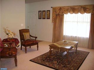 419 Flock Rd, Hamilton, NJ 08619