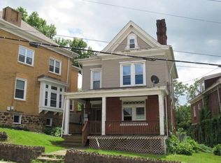 34 E Gaskill Ave, Jeannette, PA 15644