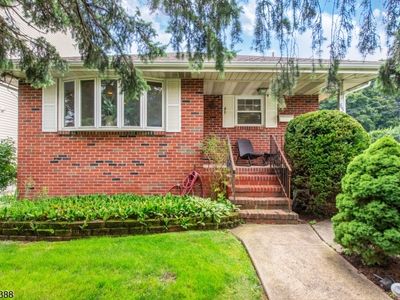 85 Bloomfield Ave, Nutley, NJ, 07110