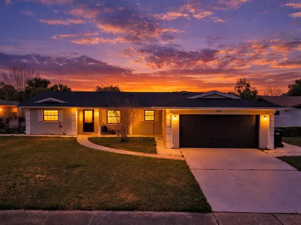 7439 Wayland Blvd, Orlando, FL 32807