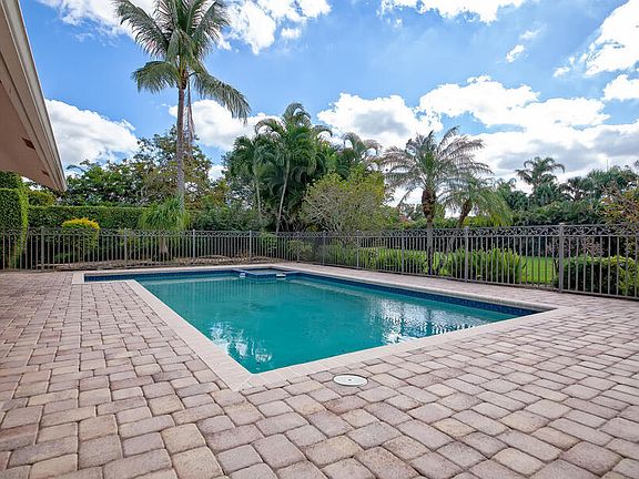 4th image of 6931 W Cypresshead Dr