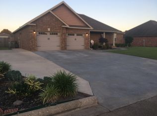 1813 N 19th St, Paragould, AR 72450