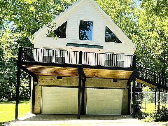 5th image of 3420 Clear Creek Rd